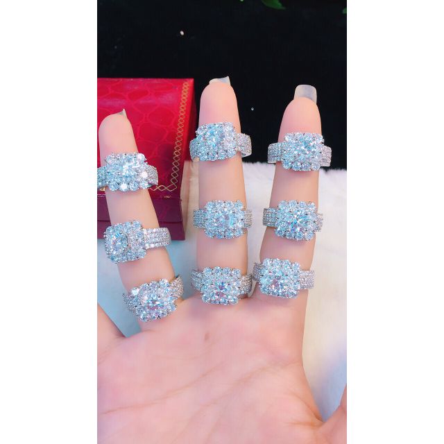 Nhẫn đính đá mã D350