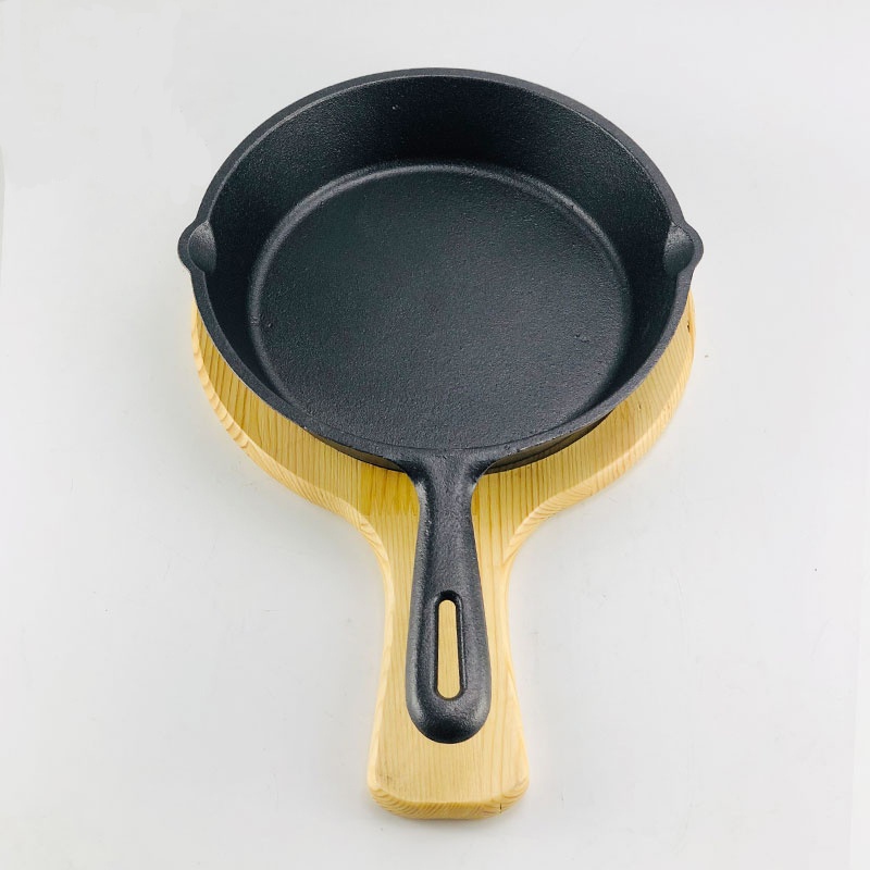 Chảo Gang Đúc Chảo Gang Truyền Thống Nguyên Khối Size 24 Kèm Đế Gỗ Chống Dính Tự Nhiên Dùng Được Bếp Từ