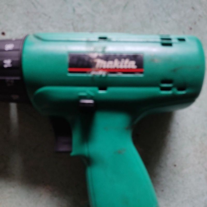 Máy khoan pin Ma kit a M 6 45Dbãi