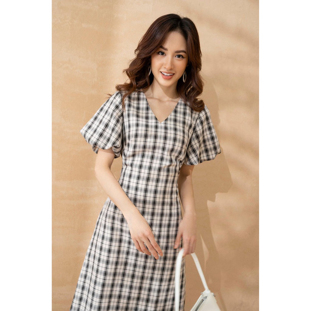 Váy caro đen cổ V tay bồng nơ sau TIIN STORE V0T450