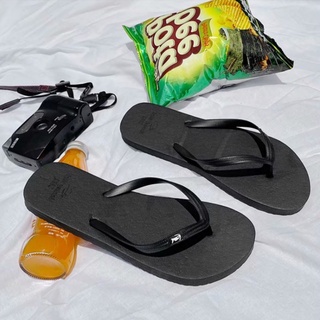 Dép Xỏ Ngón Màu Đen Dễ Phối Đồ Thời Trang Mùa Hè Năng Động