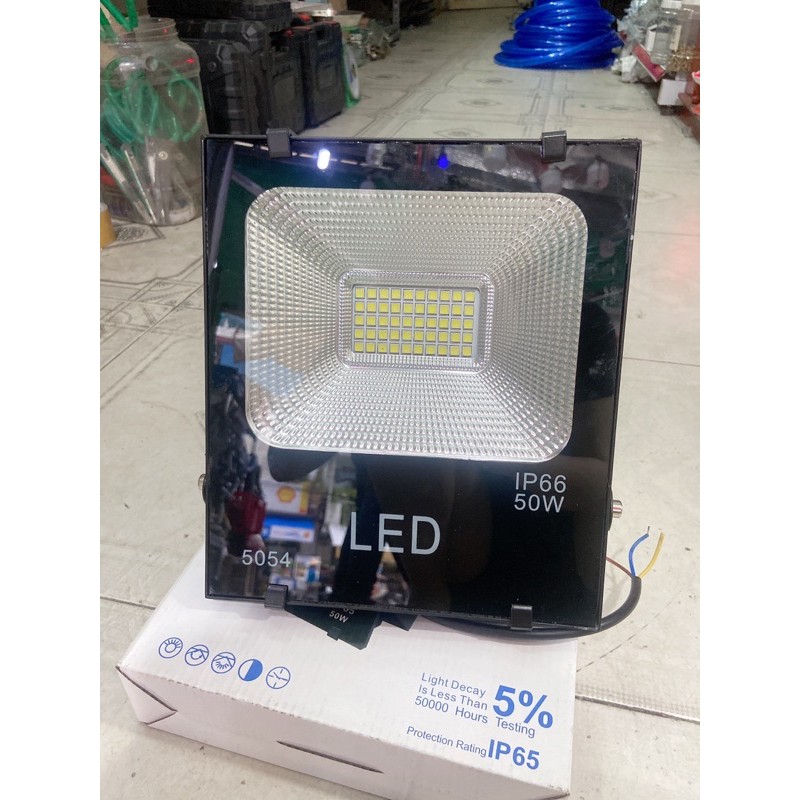 BỘ 2 ĐÈN LED PHA 50w (kèm 2m dây và phích) loại tốt - CHỐNG NƯỚC IP65