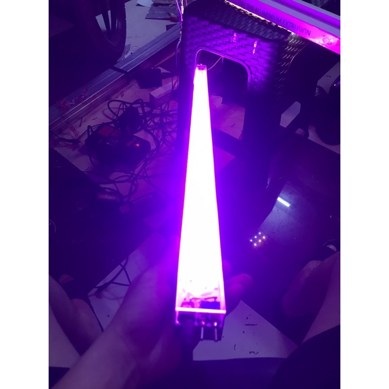 Đèn hồ cá rồng, hồng két 1m máng nhôm 144 LED 5054 màu hồng 28w