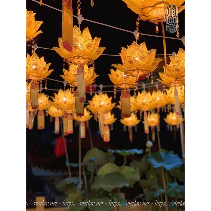 Dây đèn hoa sen treo trang trí đình, chùa, điện dài 4,5m
