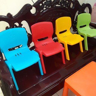 bộ bàn ghế cho bé (gồm 1 bàn và 2 ghế)