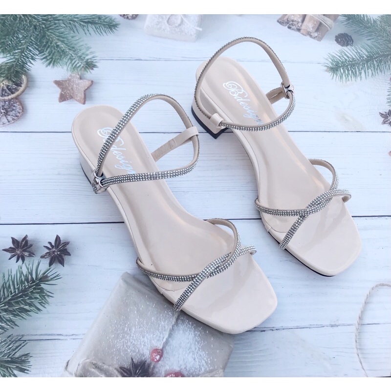 Sandal Quai Mảnh, Dép Cao Gót 5cm Quai Đính Đá Cực Cá Tinh Rễ Phối Đồ mã-026