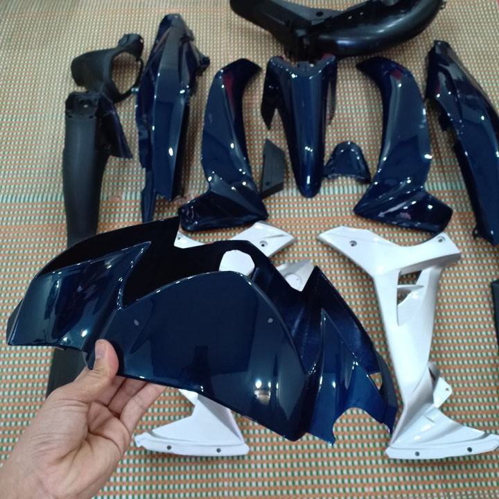 Dàn áo xe SIRIUS nhựa ABS nguyên sinh cao cấp màu XANH NHỚT phanh đĩa , tặng kèm bộ tem theo xe - A562