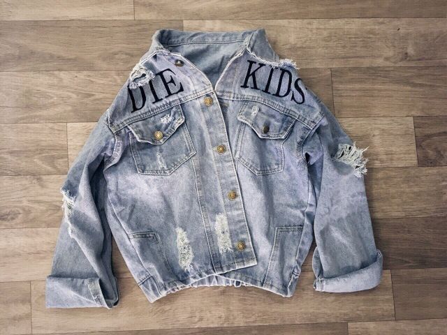 Áo Khoác Jeans Nữ In Cool tone Nhạt
