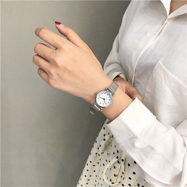 Đồng hồ nhỏ của Pháp Nữ sinh viên Xiaofeng Phiên bản mới của Hàn Quốc của đơn giản tính chất tính retro không thấm nước
