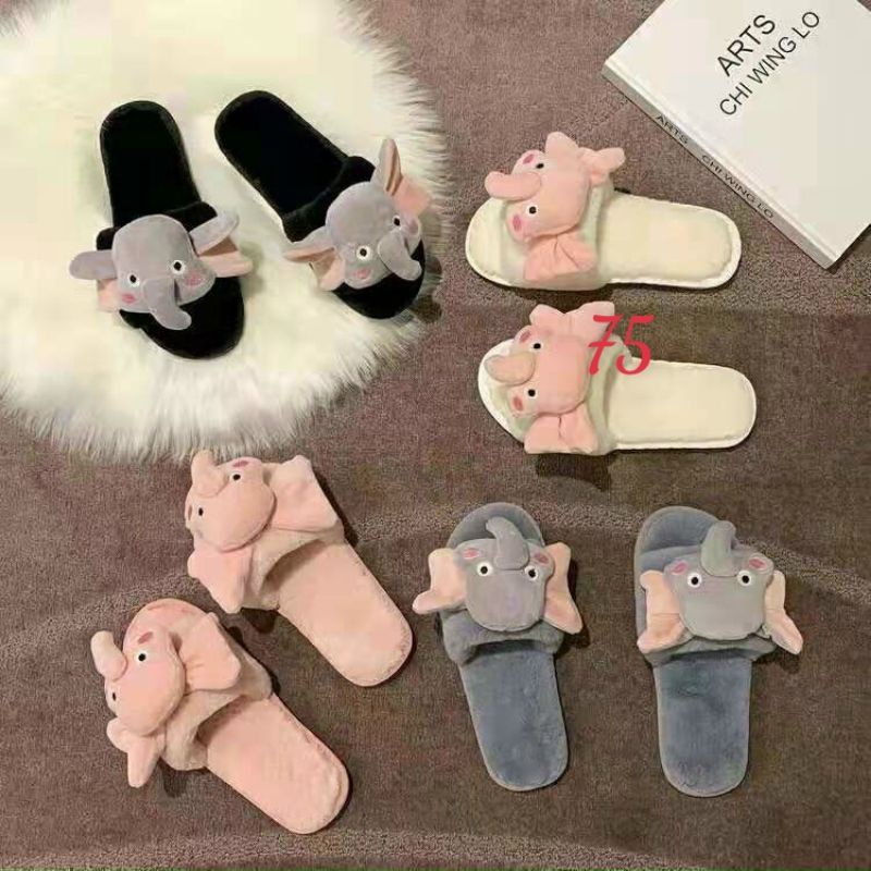 Dép lông mang trong nhà.