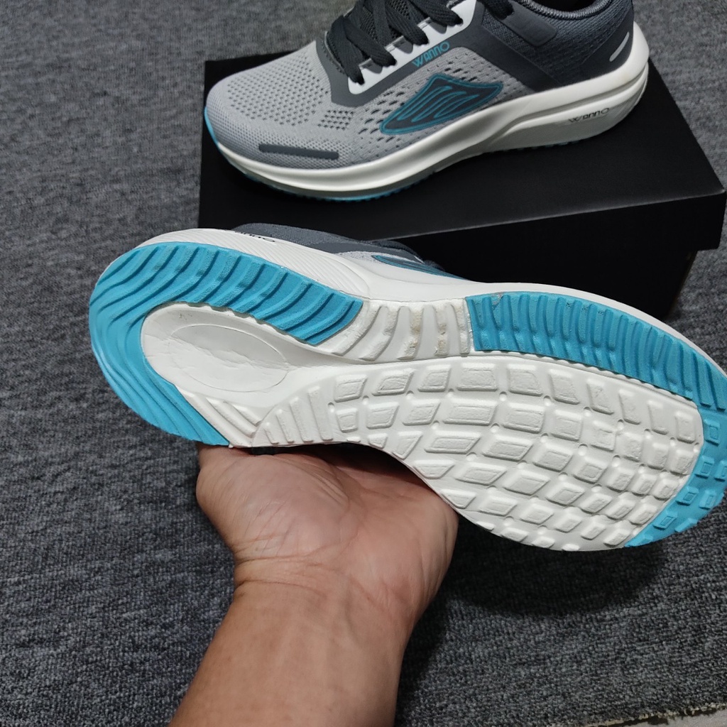 Giày thể thao nam chính hãng wanno bảo hành 1 năm đóng hộp chăc chắn size 39 đến 44