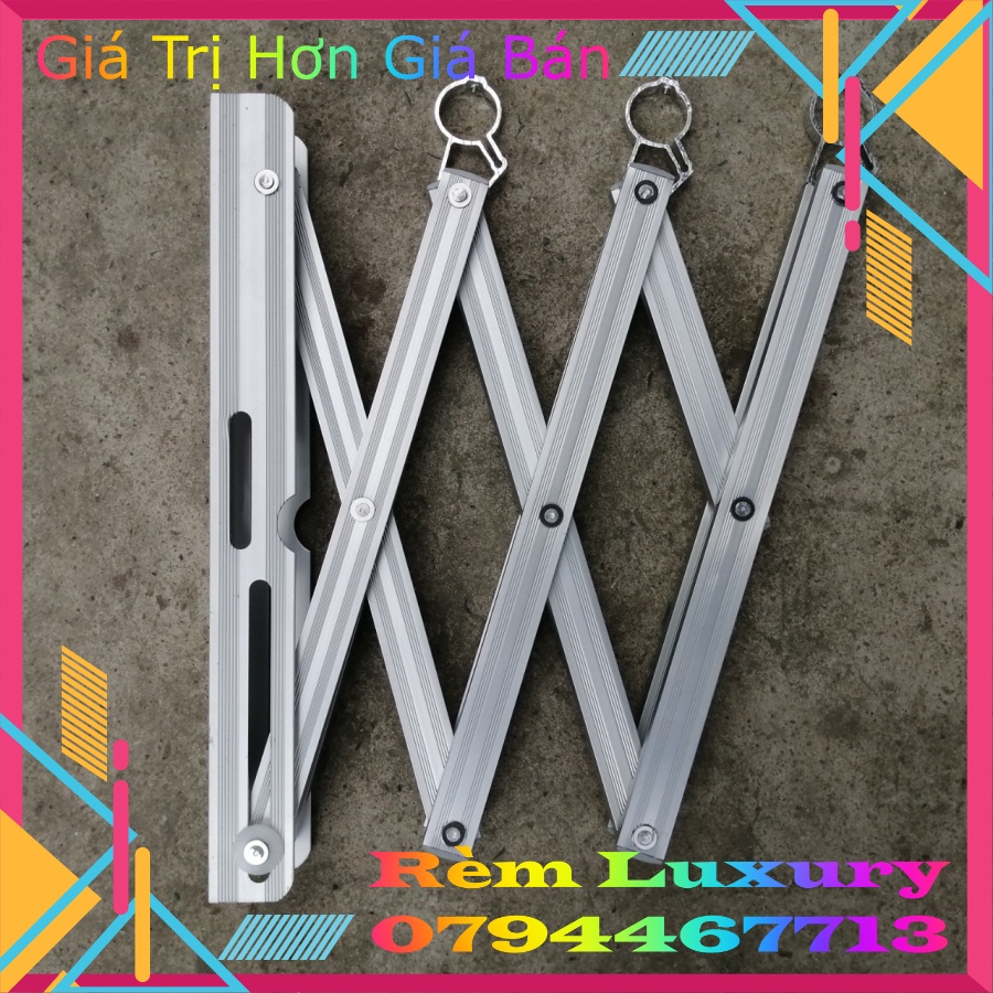 Giàn phơi thông minh gắn tường Hòa Phát chính hãng giá rẻ, thích hợp cho căn hộ, chung cư cao cấp và nhà phố