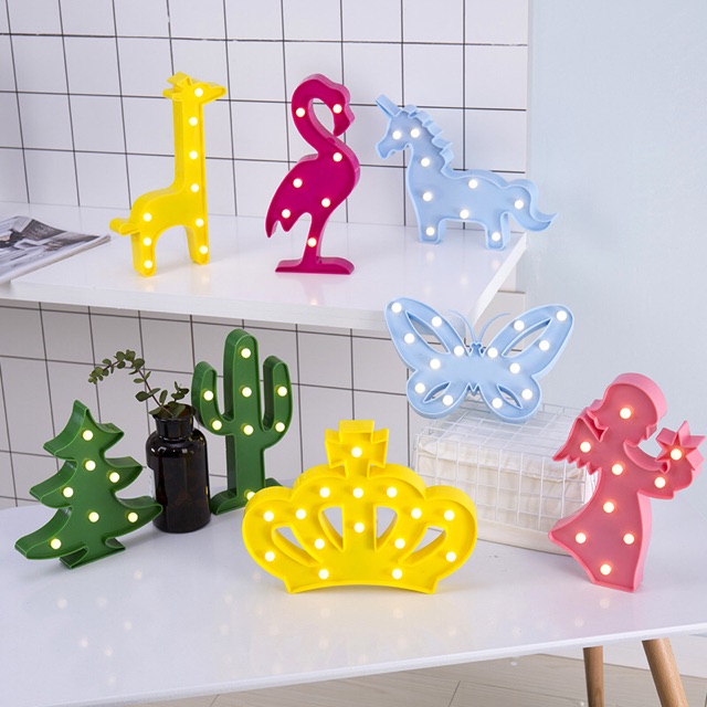Đèn led hình vương miện trang trí sinh nhật