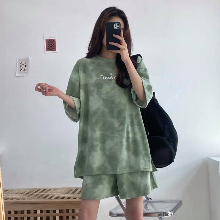 Bộ quần áo loang nam, nữ form rộng