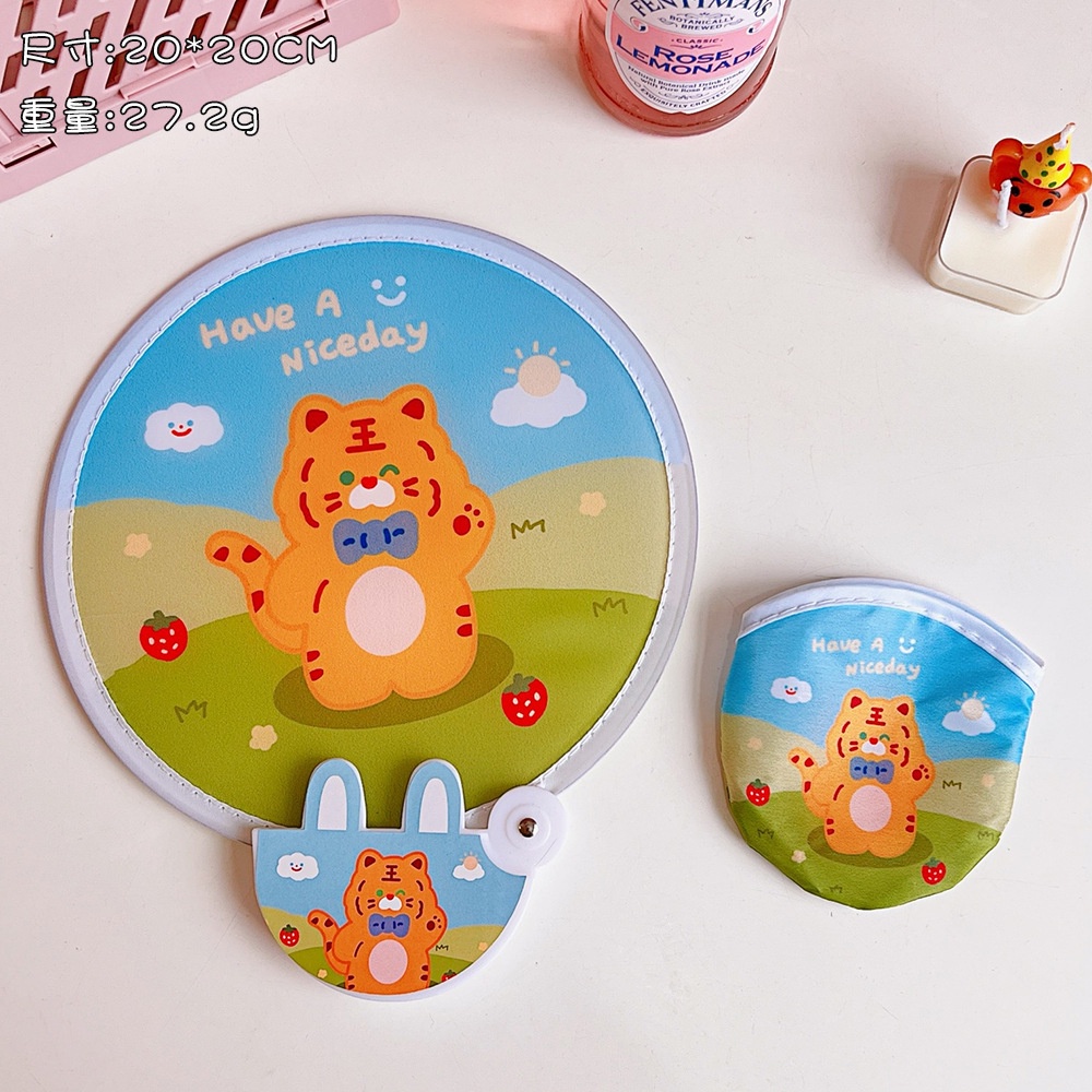 Quạt Vải Mini Cầm Tay Gấp Gọn Họa Tiết Dễ Thương