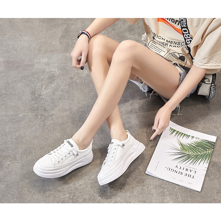 GIÀY THỂ THAO NỮ XINH XẮN. KIỂU DÁNG THỂ THAO NĂNG ĐỘNG. ĐỘN ĐẾ 4CM TĂNG CHIỀU CAO HIỆU QUẢ. | BigBuy360 - bigbuy360.vn