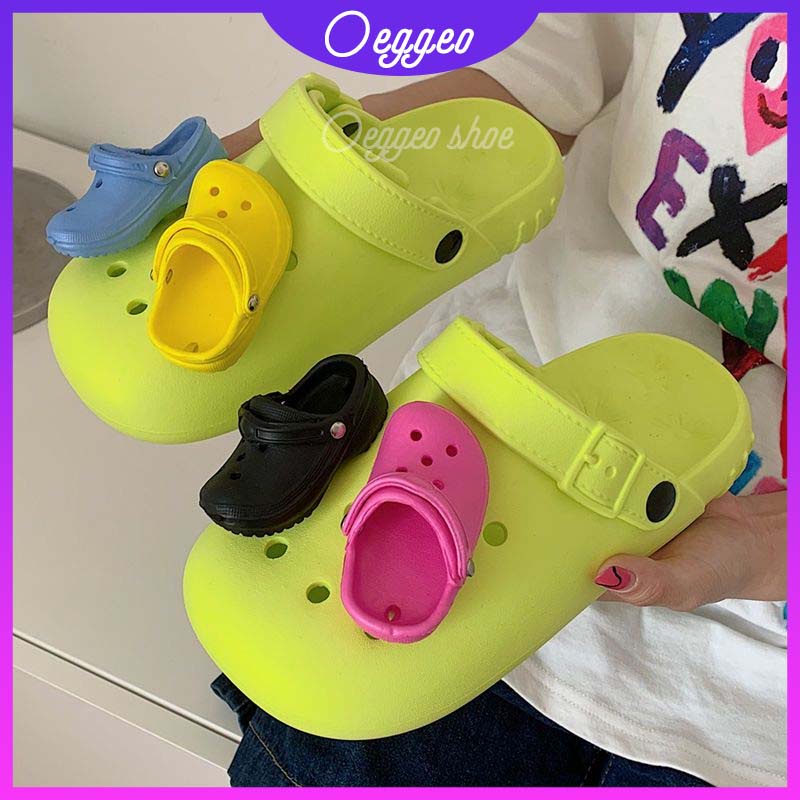 Oeteo Dép Đi Biển Đục Lỗ Đế Mềm Vui Nhộn Cho Nam Và Nữ