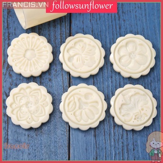 Dụng Cụ Làm Bánh Trung Thu Tiện Lợi