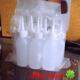 Nước tẩy móng tay aceton