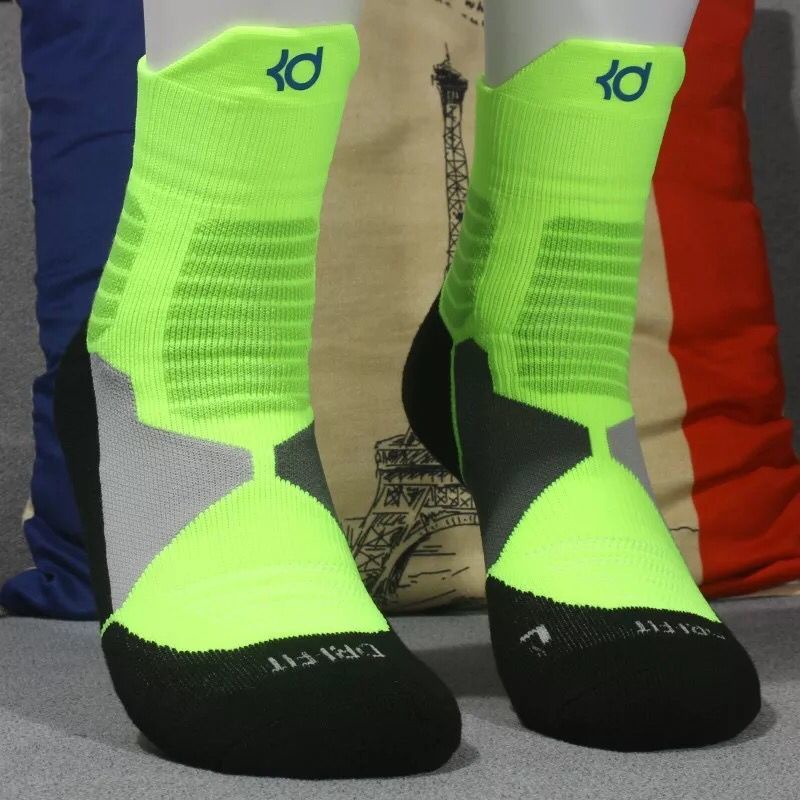 Đôi Vớ Thể Thao Cổ Vừa In Hình nba kobe Thế Hệ Thứ 5 Thời Trang Cho Nam