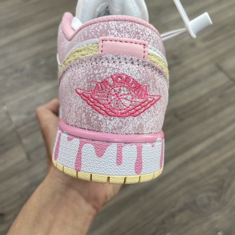 Giày Thể Thao Nữ Cổ Thấp Giày Nike Air Jordan 1 JD1 Low Hồng Vảy Sơn Full Box Bill | BigBuy360 - bigbuy360.vn