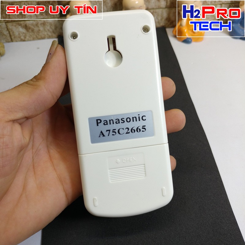 [Mã ELFLASH5 giảm 20K đơn 50K] Điều khiển máy lạnh, điều hòa panasonic A75C2665 ( tặng đôi pin )