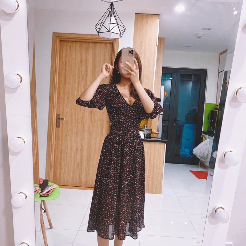Váy xoè đen hoạ tiết Chỉ CHỌN LIVE
