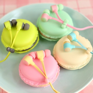 Tai Phone Bánh Macaron