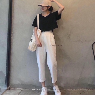 Áo phông cổ tim croptop