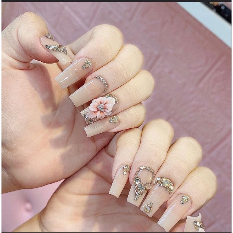 nail box giá rẻ. set 10 móng up gắn đá, hoa nổi