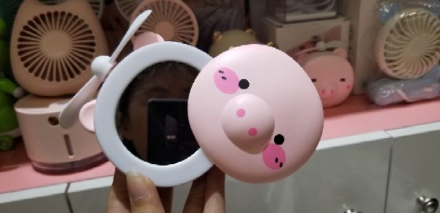 Gương 3 trong 1 (Gương kèm đèn quạt) piggy dễ thương