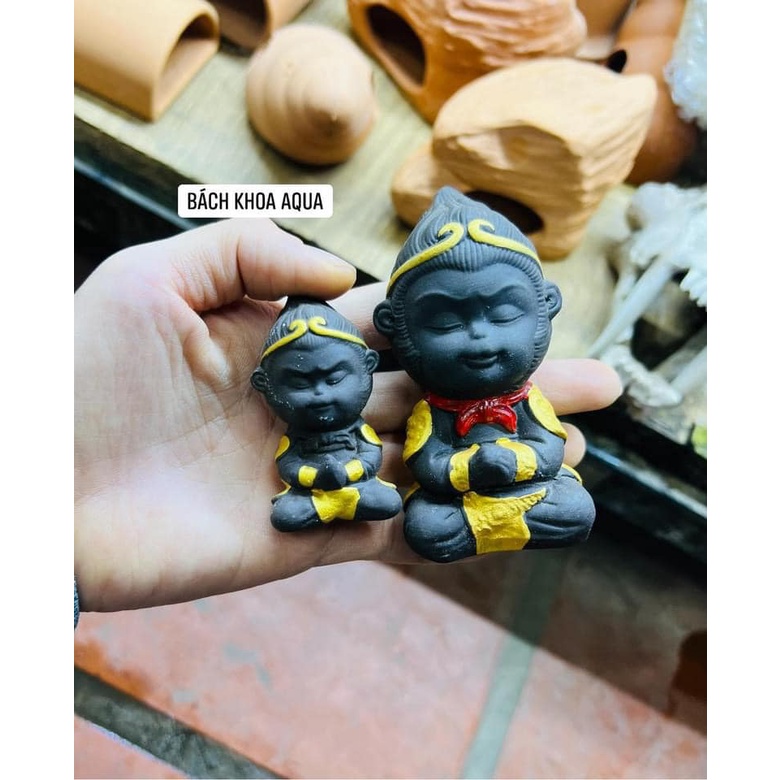 Tượng Tôn Ngộ Không trang trí bể cá