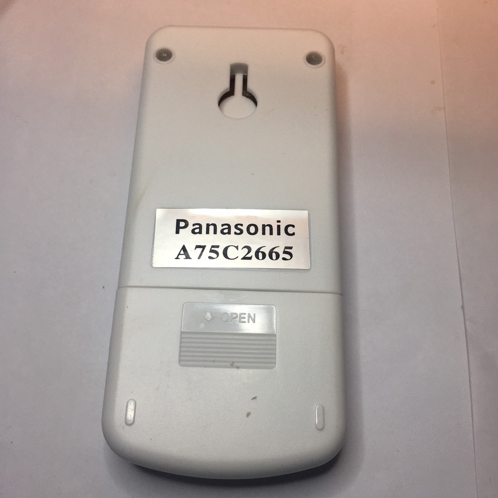 Điều khiển Quạt điều hoà Panasonic nút vàng mặt trăng A75C665