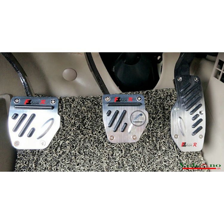 Bộ 3 Miếng kim loại gân cao su ốp chân phanh, thắng, bàn đạp, côn, ga chống trượt cho xe hơi, ô tô số sàn_INS018  gt