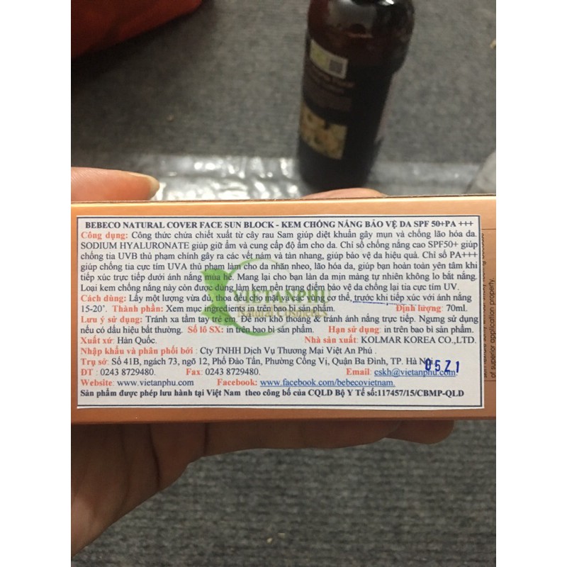 [Chính Hãng] Kem chống nắng nâng tone không trôi ngay cả khi gặp nước