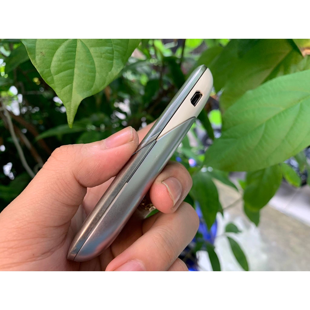 Điện thoại Nokia 8830 màu trắng