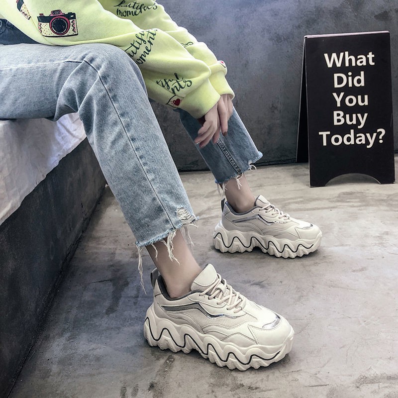 Giày Thể Thao Nữ Đế Dày Trẻ Trung Năng Động | BigBuy360 - bigbuy360.vn