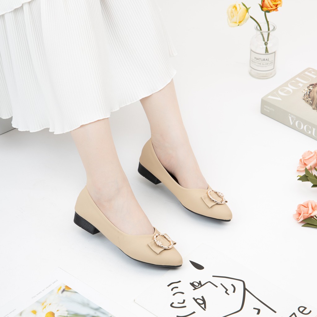 Giày búp bê đính khóa sang trọng MWC NUBB- 2226 | BigBuy360 - bigbuy360.vn
