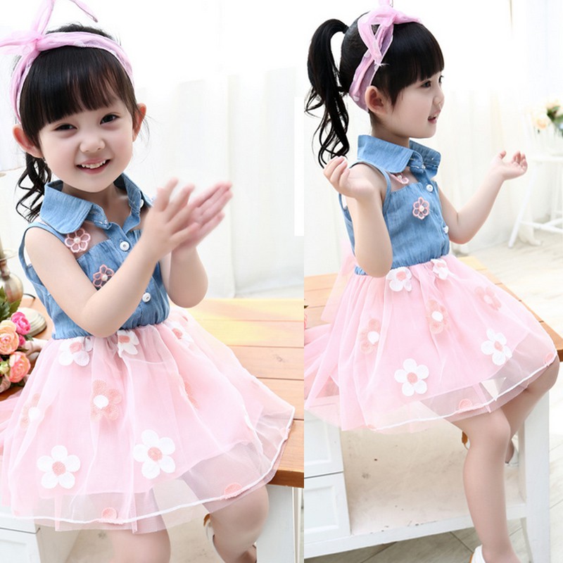Đầm xòe không tay phối lưới xuyên thấu đính hoa xinh xắn cho bé gái