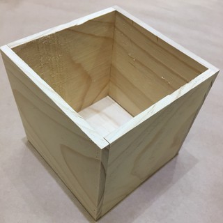  Chậu gỗ thô 15cm vuông