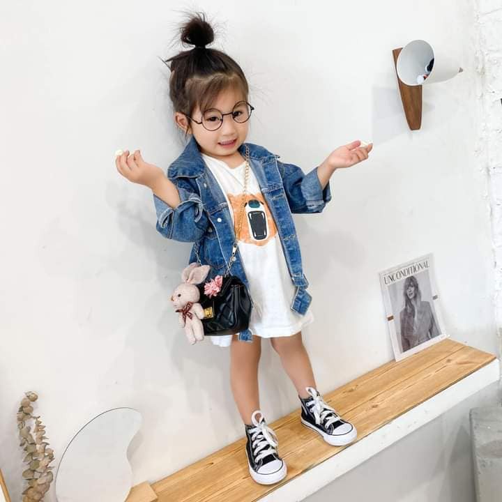Túi ví nữ đeo chéo bé gái kèm trám kèm gấu