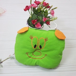 Gối lõm hình thú cho bé