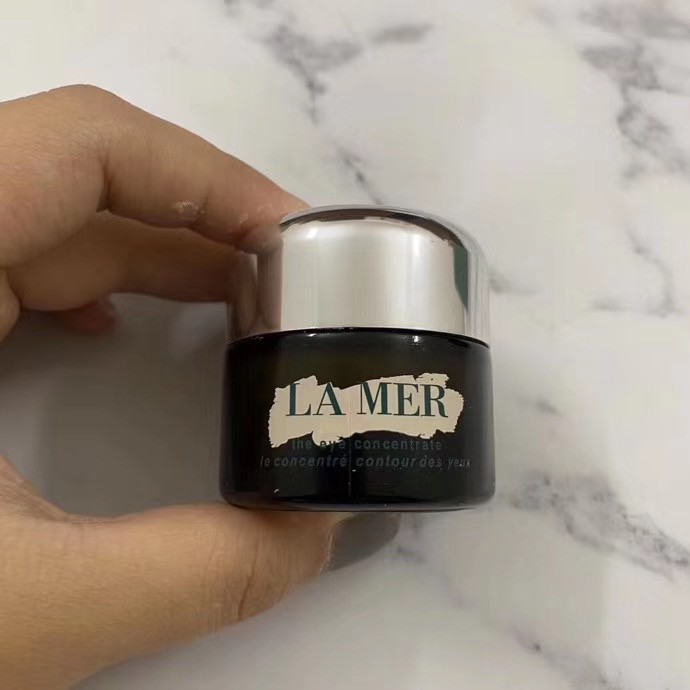 Kem dưỡng mắt LA ME cô đặc 15ml - 2 màu xanh và trắng