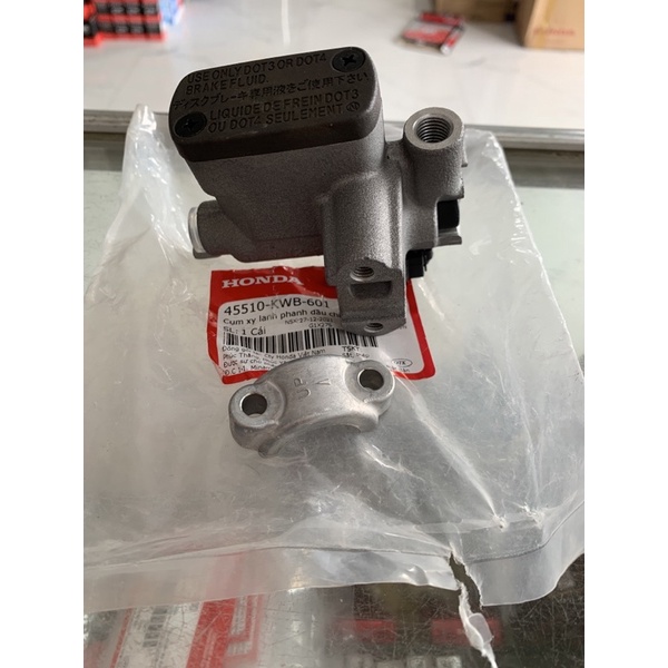 Cụm xy lanh phanh dầu chính rsx +fu 125  củ dầu trên