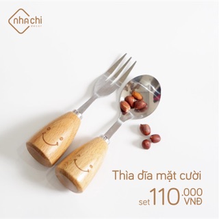 Set thìa dĩa cán gỗ hình mặt cười