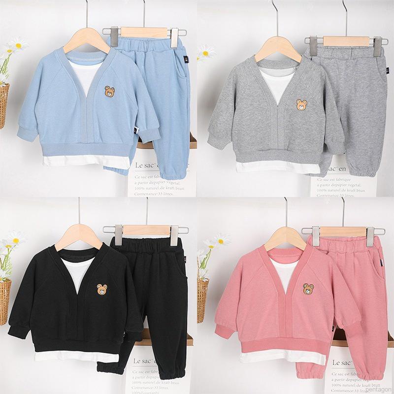 Set đồ thể thao 2 món gồm áo tay dài dáng rộng in hình gấu dễ thương + quần dài cho bé 1-6 tuổi