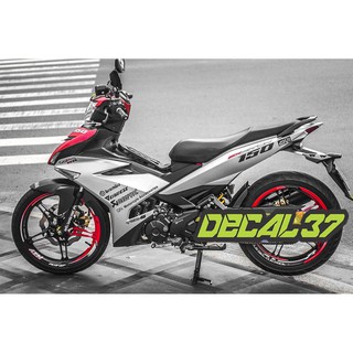 Tem Trùm Exciter 150 xám bạc đỏ
