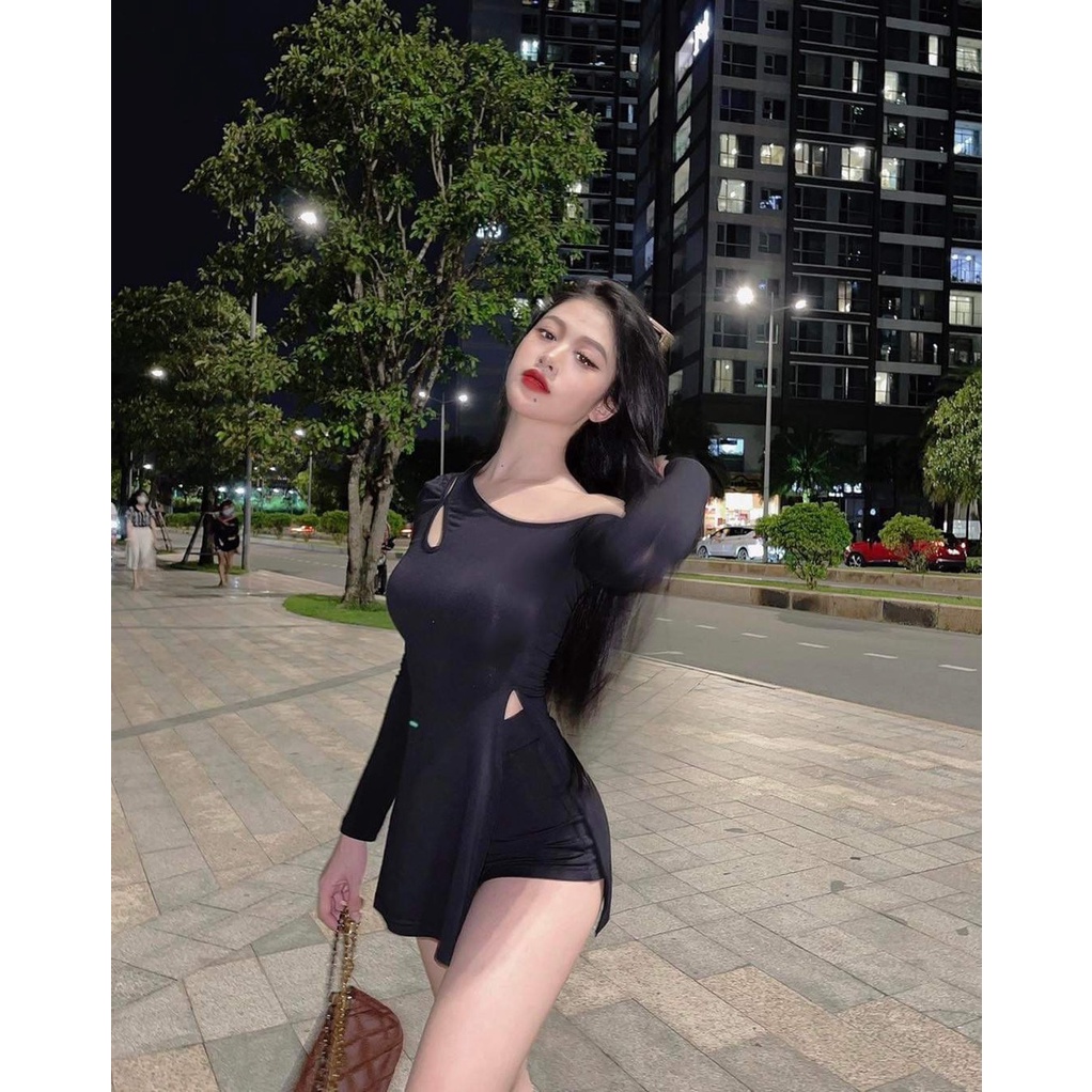 Set Áo Kèm Quần Lệch Vai Cách Điệu