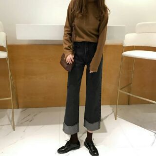 Quần bò ống suông (size từ S -->XL)