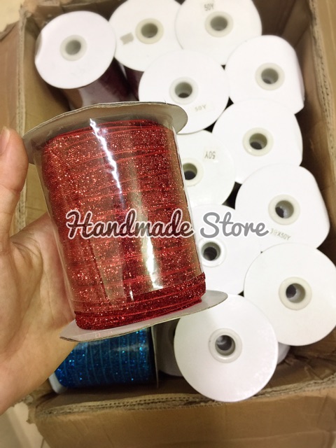 Ruy băng kim tuyến